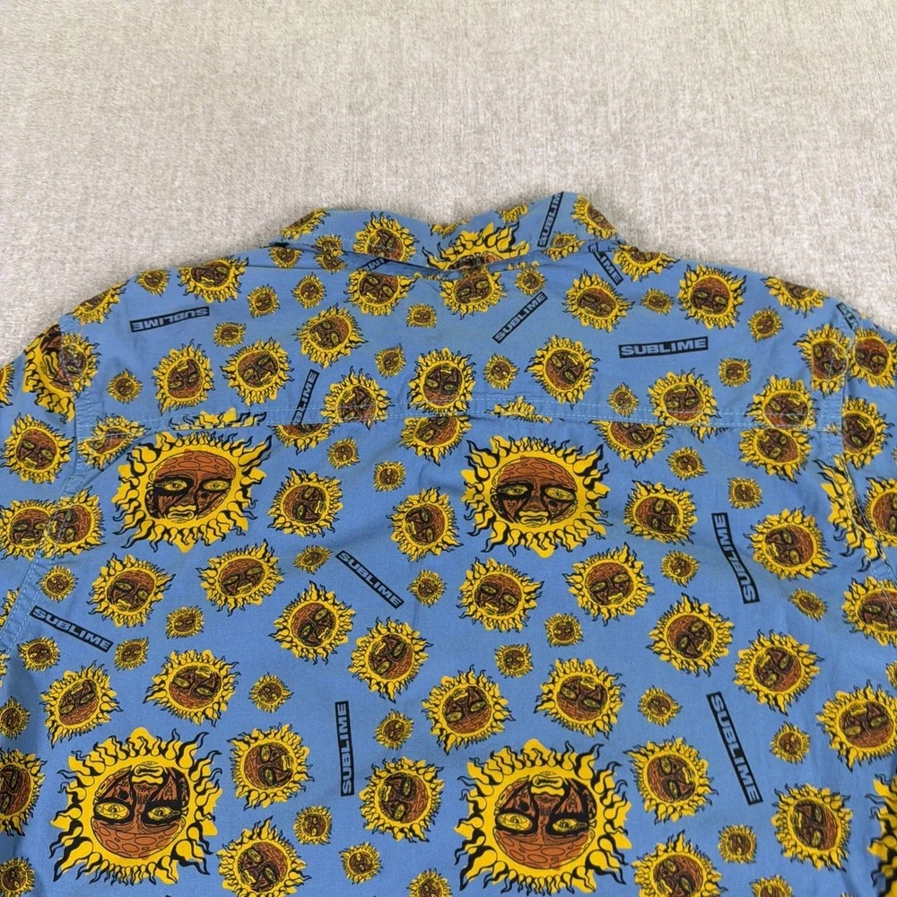 Sublime Shirt Men Sz Medium 4:20 Sun All-Over Print Button Down Short sleeve